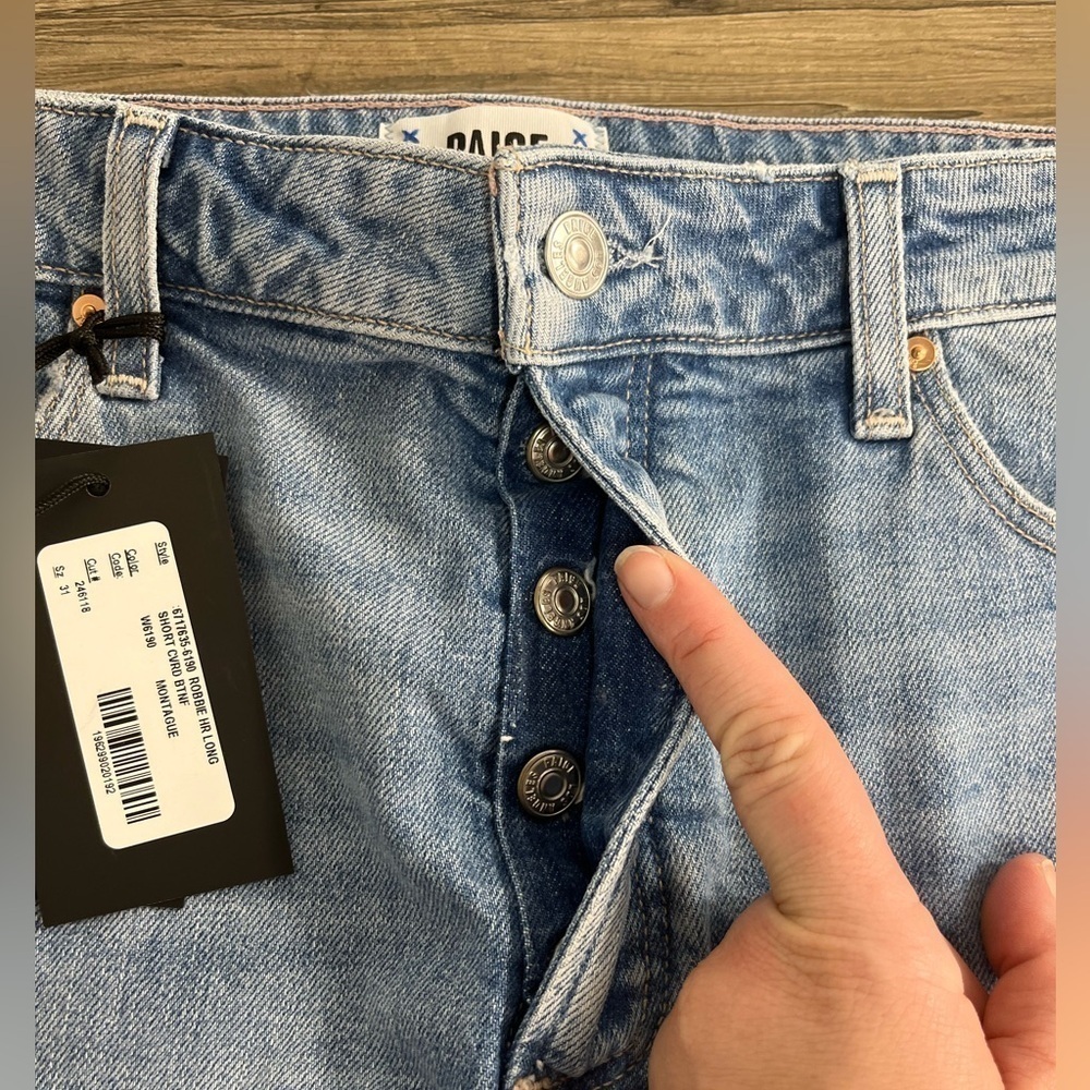 NWT PAIGE Robbie High Rise Slim Bermuda Short - Picture 12 of 13